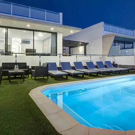 Villa Seven Dreams